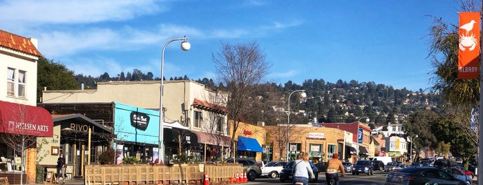 Solano Avenue is one of Solano Avenue restaurants.