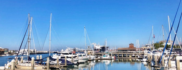 Jack London Square Public Shoreline is one of Cities & Towns & Downtowns.