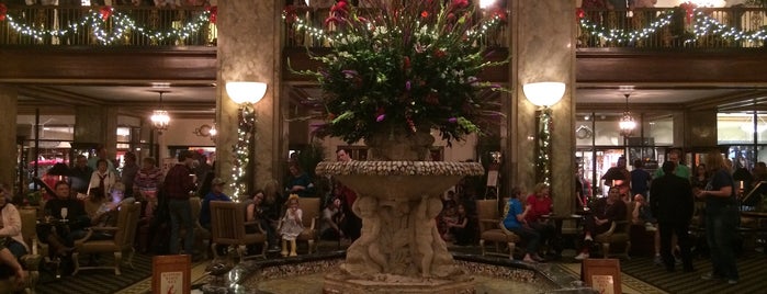 The Peabody Hotel is one of Memphis, Tennessee | Cultural Xplorer.