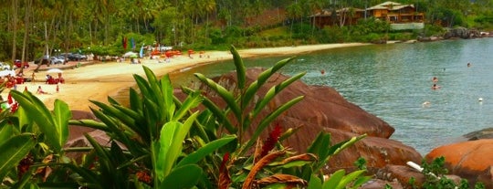 Praia do Sino is one of Locais curtidos por Fábia.