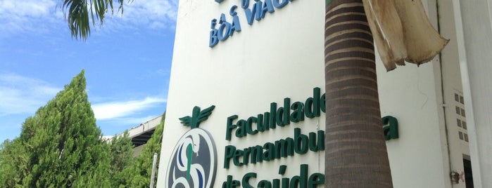 Faculdade Boa Viagem is one of Orte, die Talitha gefallen.