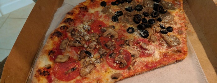 At's-A Pizza is one of Las Olas Boulevard.
