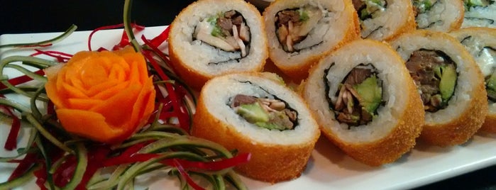 Hiroba Sushi is one of Locais curtidos por Daniel.