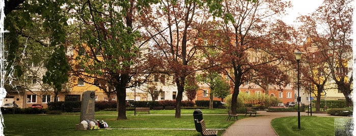 Sad na Studničkách is one of สถานที่ที่ Peter ถูกใจ.