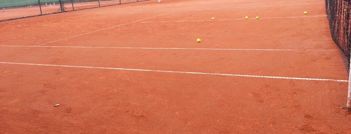 Alexx Tennis am Tivoli is one of Sport.