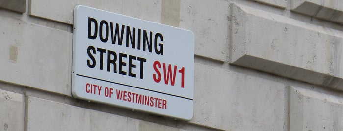 10 Downing Street is one of London Trip!.