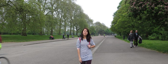 Kensington Gardens is one of London Trip!.
