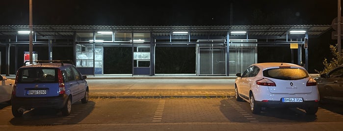 Bahnhof Quadrath-Ichendorf is one of Bahnhöfe BM Düsseldorf.