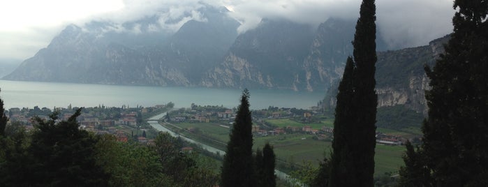 Punto Panoramico del Lago di Garda is one of Milano.