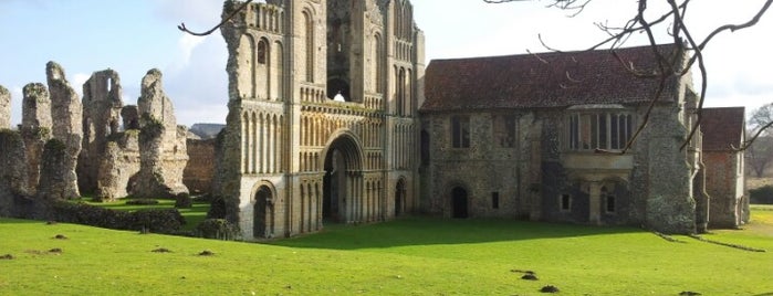 Castle Acre Priory is one of Lieux qui ont plu à Carl.