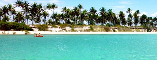 Praia de Muro Alto is one of recife <3.