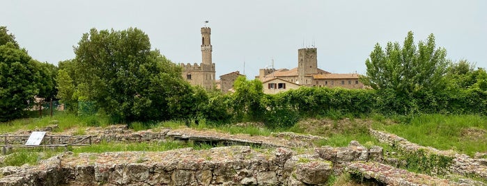 Acropoli Etrusca is one of Volterra.