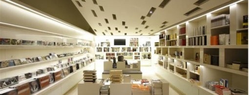 The Bookàbar Bookshop is one of TRWL: Merendare.