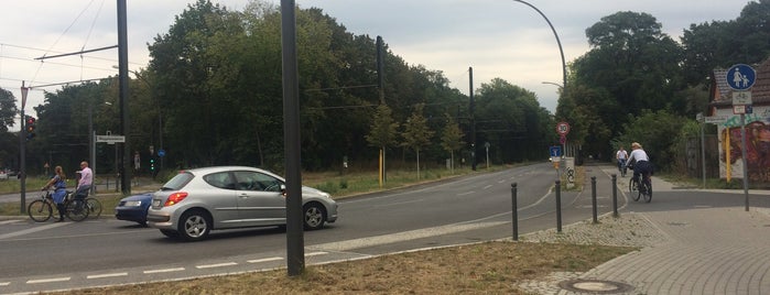 H Hirschgarten is one of Berlin tram stops (A-L).