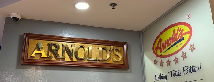 Arnold's Fried Chicken is one of Live to Eat (SG).