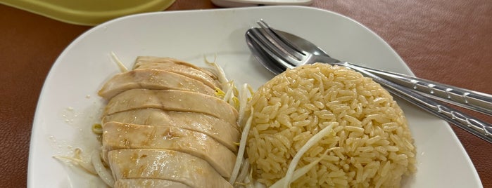 Boon Tong Kiat Singapore Chicken Rice is one of BKK foodies.