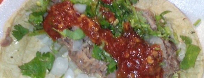 Tacos Don Chava is one of Lugares favoritos de Monika.