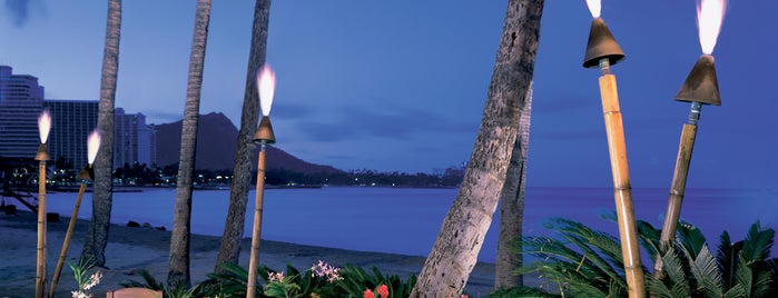 Duke's Waikiki is one of Gespeicherte Orte von Lore.
