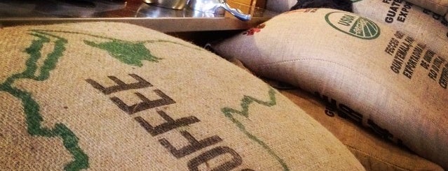 Extracto Coffee House & Roastery is one of PDX Faves.