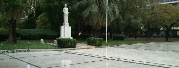 Olga Square is one of Patras worth-seeing and visiting.