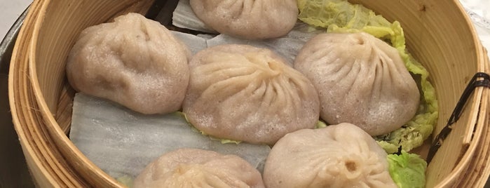 Joe's Shanghai 鹿鸣春 is one of NYC Soup Dumplings.