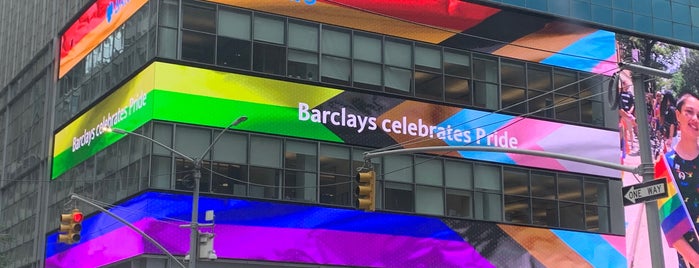 Barclays is one of Tempat yang Disimpan Nami.