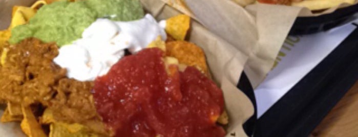 Taco Bell is one of Posti che sono piaciuti a nik.