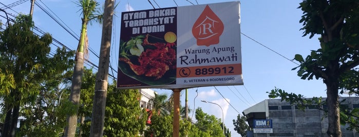 Warung Apung Rahmawati is one of Restaurants in Bojonegoro.
