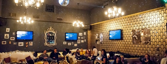 Bellis Bar is one of Караоке.