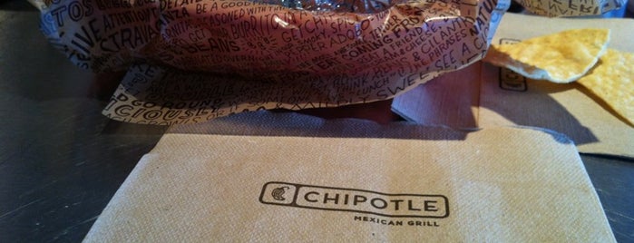 Chipotle Mexican Grill is one of Posti che sono piaciuti a Mark.