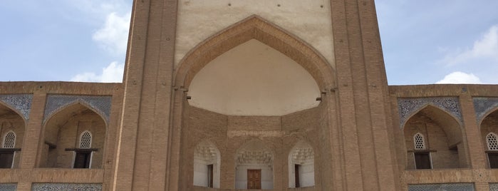 Qutlug'murod Inoq madrasasi is one of Uzbekistan.