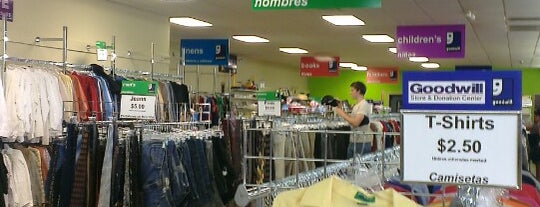 Goodwill Store is one of Lugares favoritos de Alex.