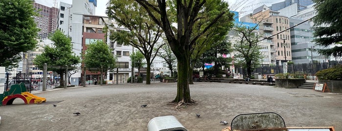 柏木公園 is one of 新宿区.