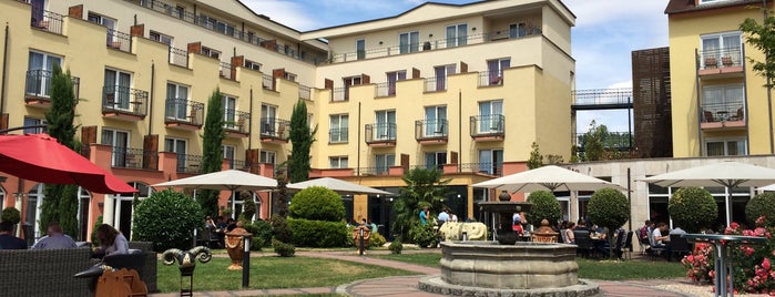 Hotel und Restaurant Villa Toskana is one of Antonia 님이 좋아한 장소.