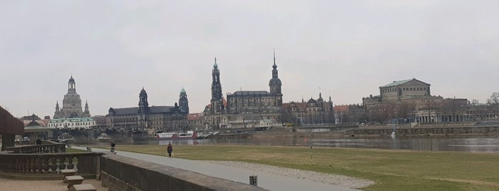 Elberadweg is one of Dresden (City Guide).