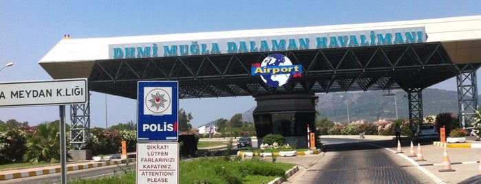 İç Hatlar Gidiş Terminali is one of Murat rıza 님이 좋아한 장소.