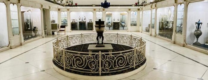 Salar Jung Museum is one of hyderabad.