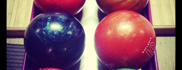Bab Bowling is one of MASA TENİSİ.