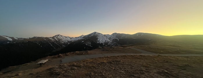 Independence Pass is one of Colorado Tourism.