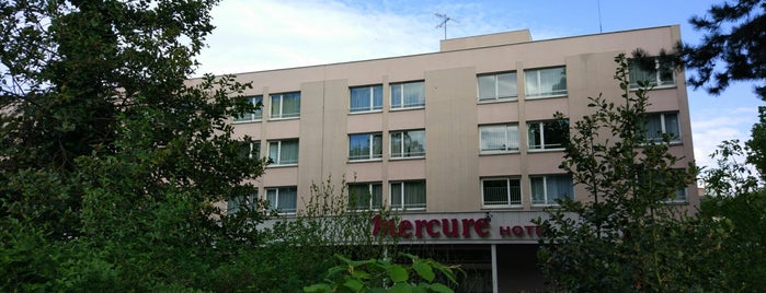 Hôtel Mercure Champ de Mars is one of Eurotrip.