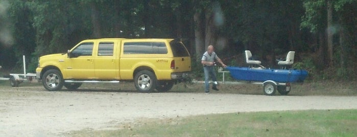 Tar River is one of Lizzie’s Liked Places.