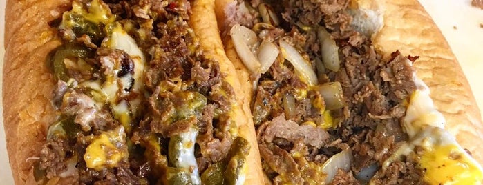 Big Daves Cheesesteaks is one of Lugares favoritos de Alexander.