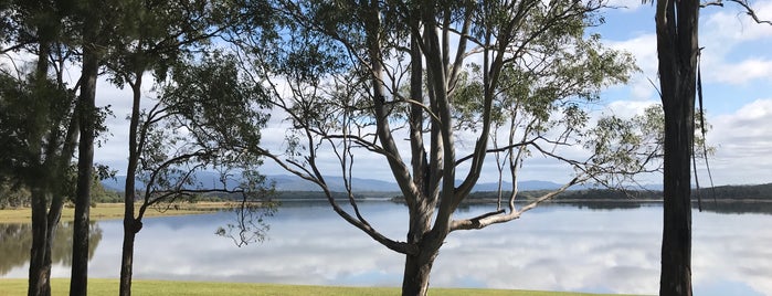 Lake Samsonvale is one of Brisbane.