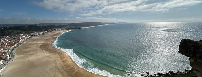 Miradouro da Nazaré is one of สถานที่ที่บันทึกไว้ของ Ben.