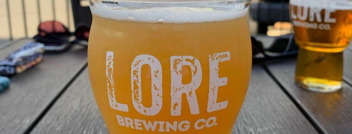 Lore Brewing Company is one of Lugares favoritos de Dario.