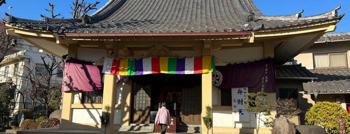 長命寺 is one of 参拝した寺院.