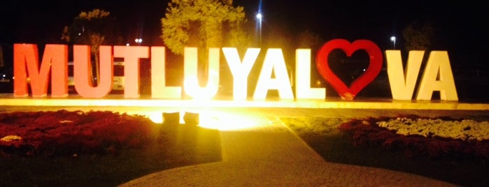 Yalova Belediyesi is one of Oral'ın Beğendiği Mekanlar.