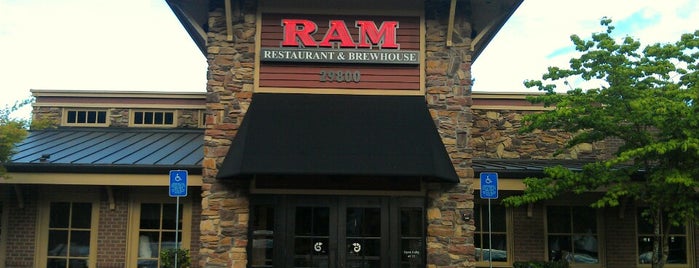 RAM Restaurant & Brewhouse is one of Tempat yang Disukai Jacob.