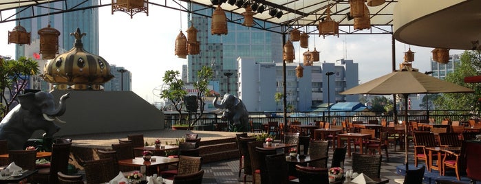 Rooftop Garden @ The Rex Hotel is one of Ho Chi Mihn.