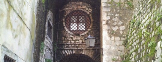 The Gurdic Gate is one of Carl'ın Beğendiği Mekanlar.